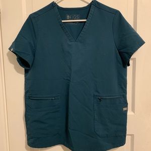 Fig’s Accra - Six-Pocket Scrub Top (women’s)